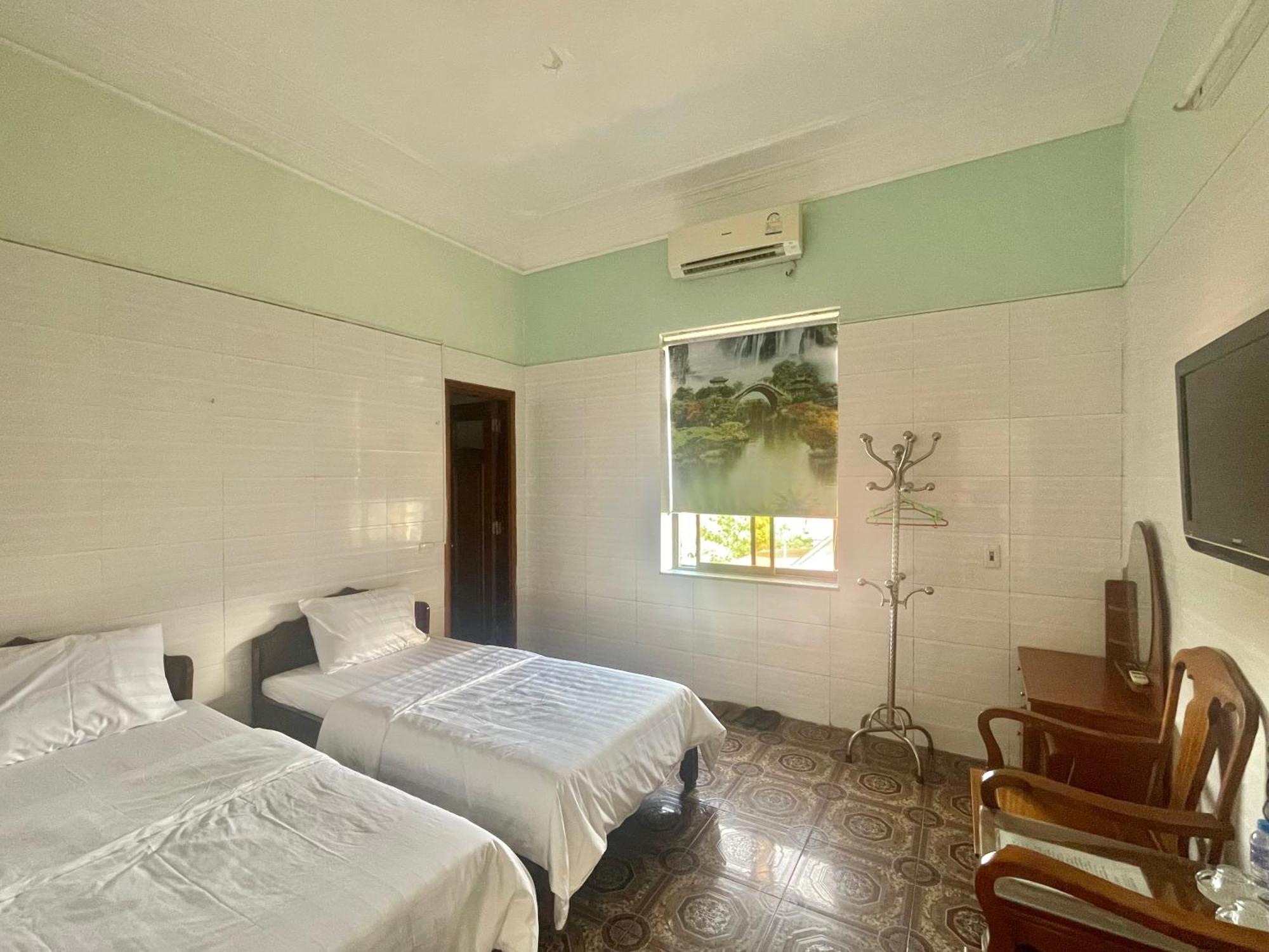 Bach Dai Dung Hotel Ha Tinh Exterior foto