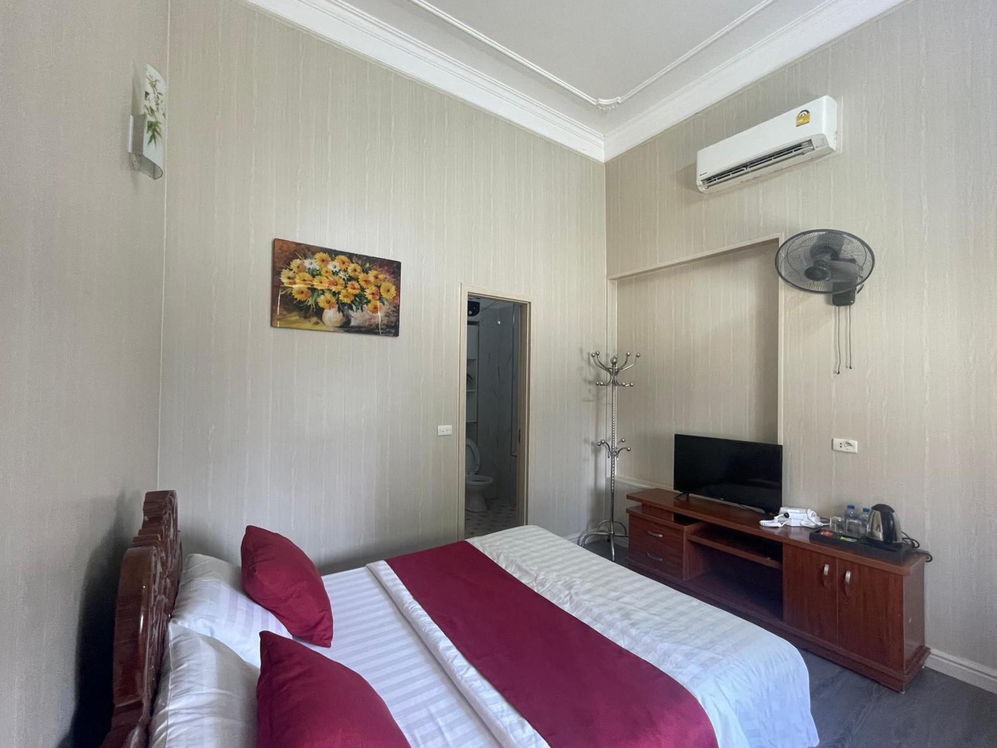 Bach Dai Dung Hotel Ha Tinh Exterior foto